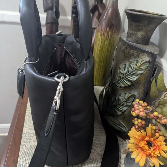 Coach pillow tote - Picture 11 of 14